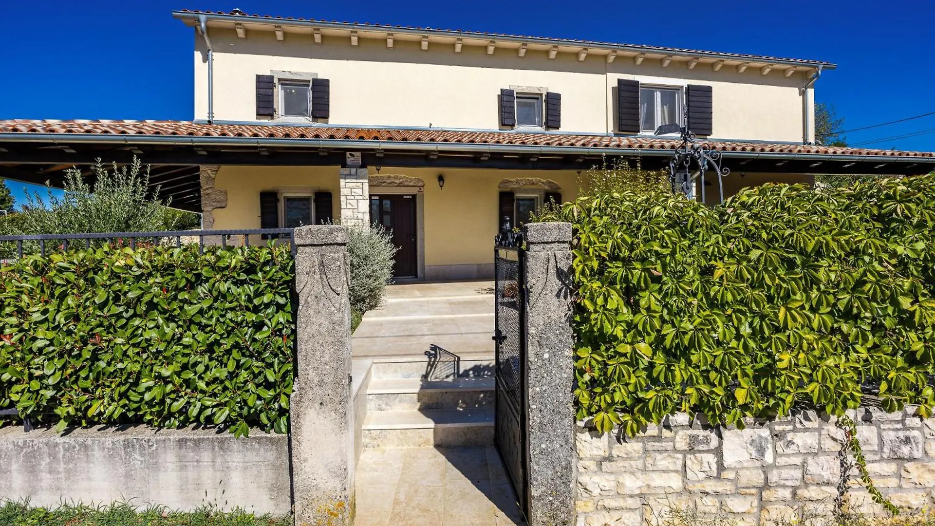 Charming Villa Antoana For Families And Kids In Labin - Rabac With Kids Playground & Private Pool ラビン